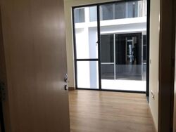 Ang Mo Kio Avenue 5 (D20), Terrace #539347911